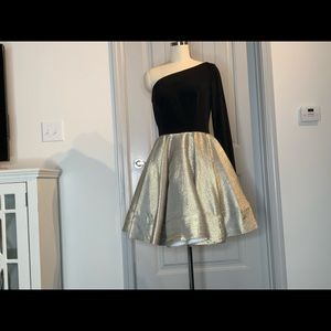 Cocktail dress -New